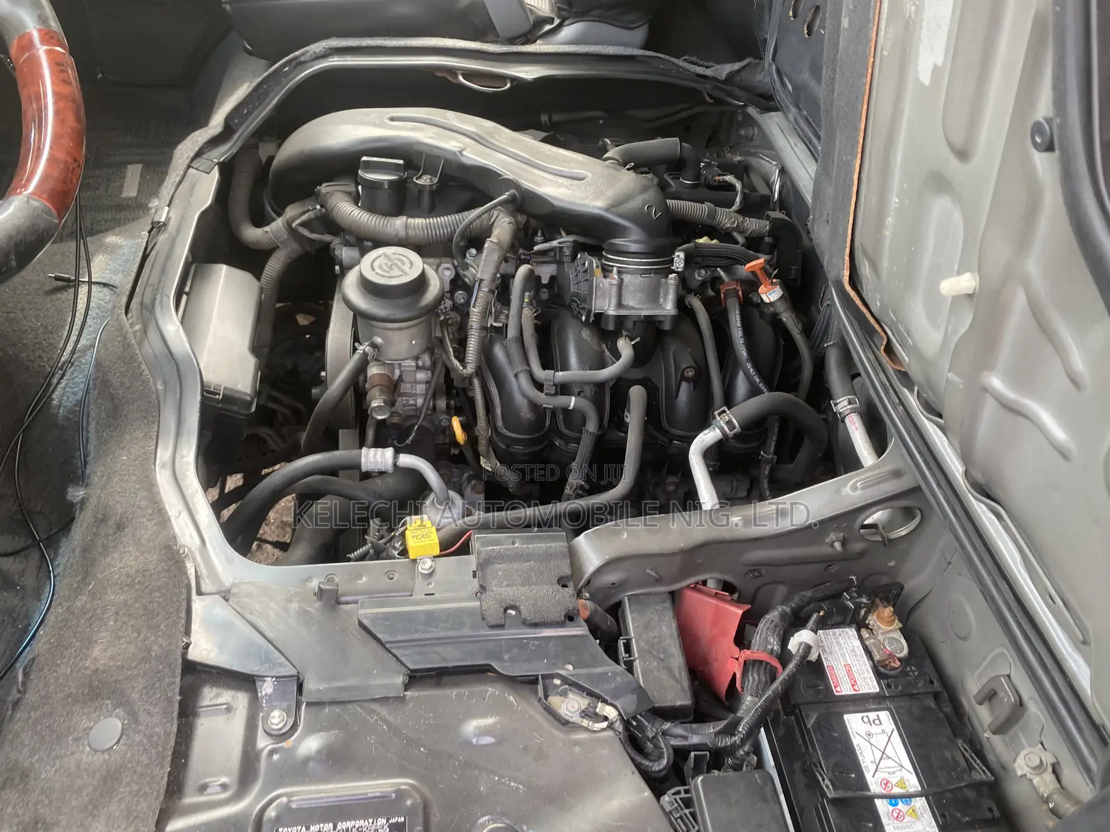 Toyota HiAce 2010 Black