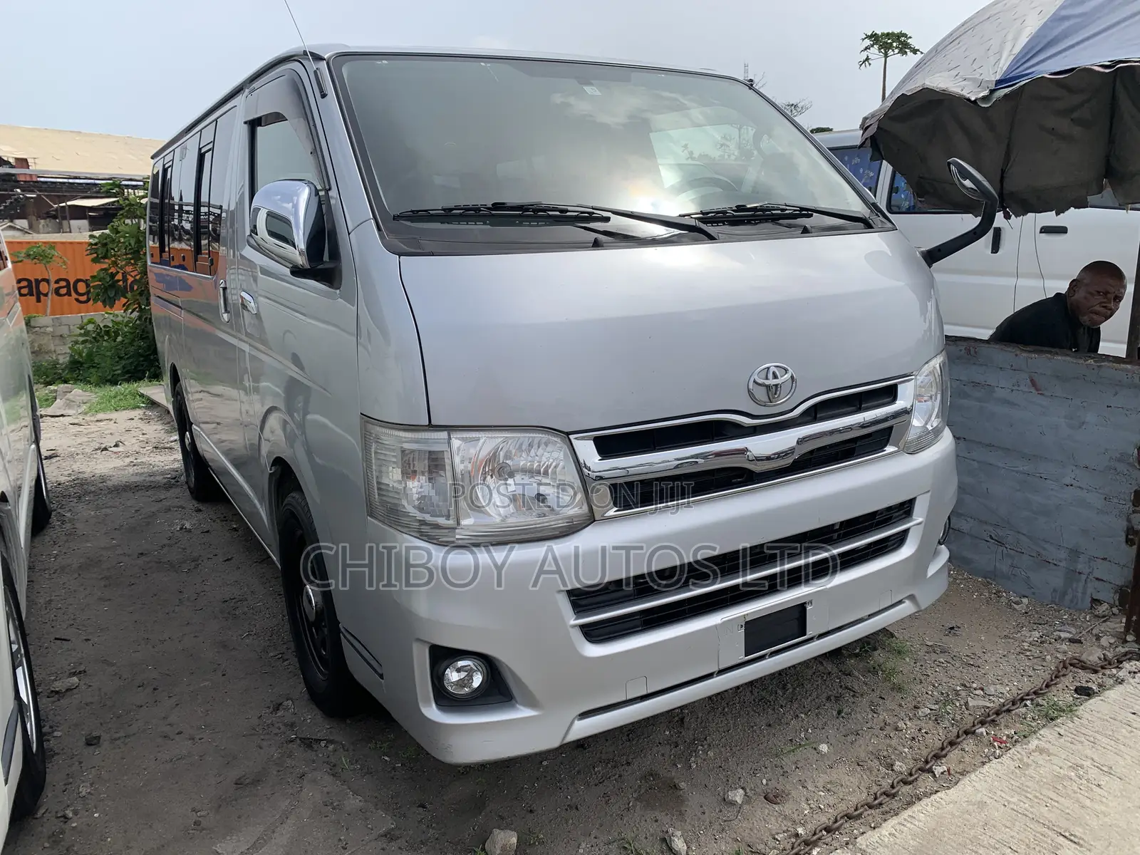 Toyota Regius 2013 Grey