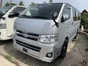 Toyota Regius 2013 Grey