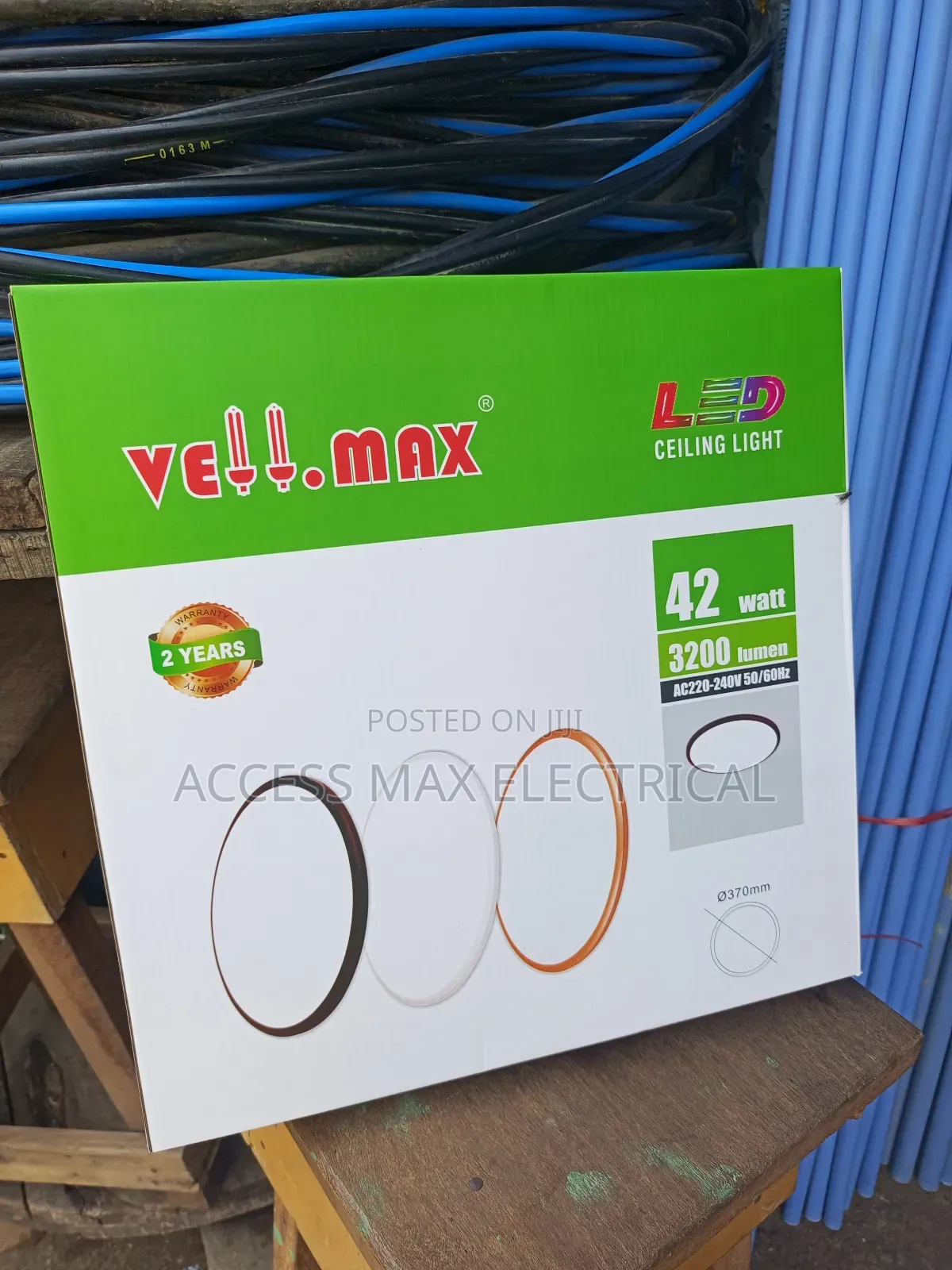 42 Watt Double Face Light
