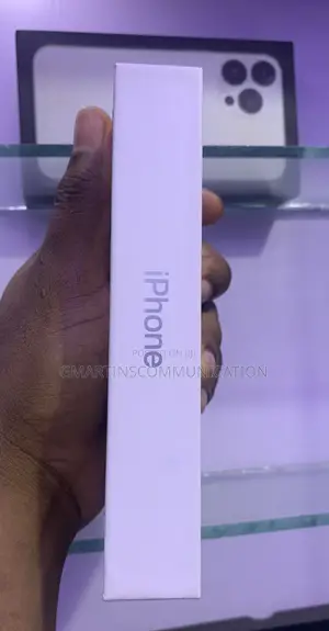 New Apple iPhone 16 128 GB Blue
