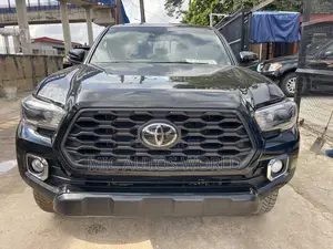 Toyota Tacoma 2023 Black