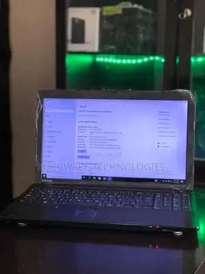 Laptop Toshiba Satellite C50A 4GB Intel Core i3 HDD 320GB