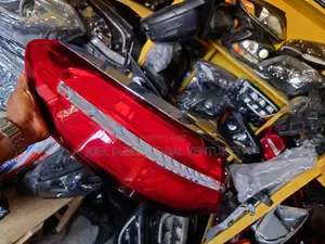 Gle Coupe Amg Left Back Light
