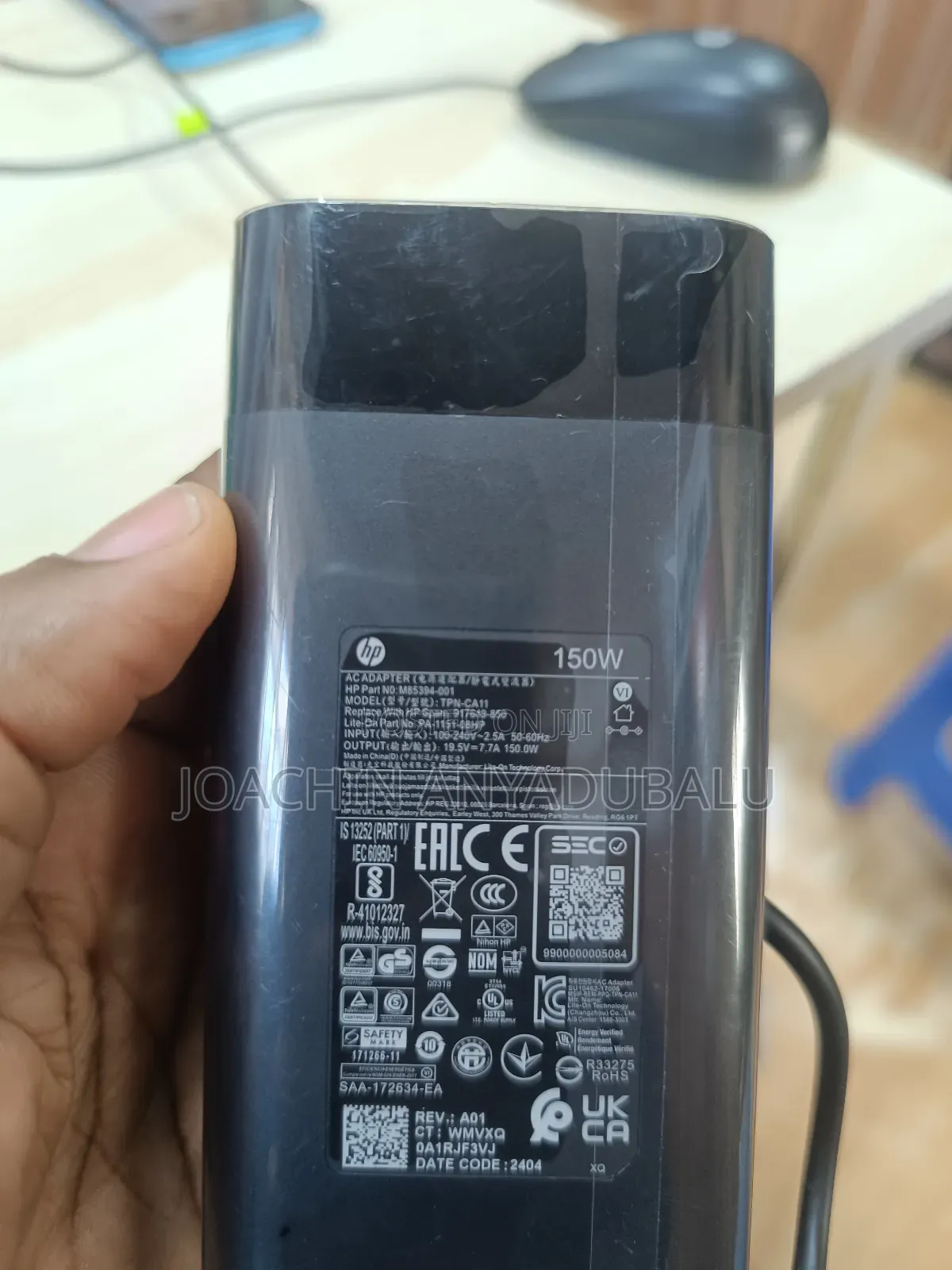 Hp Follow-Come Bluemouth Charger Adapter 150w Watts