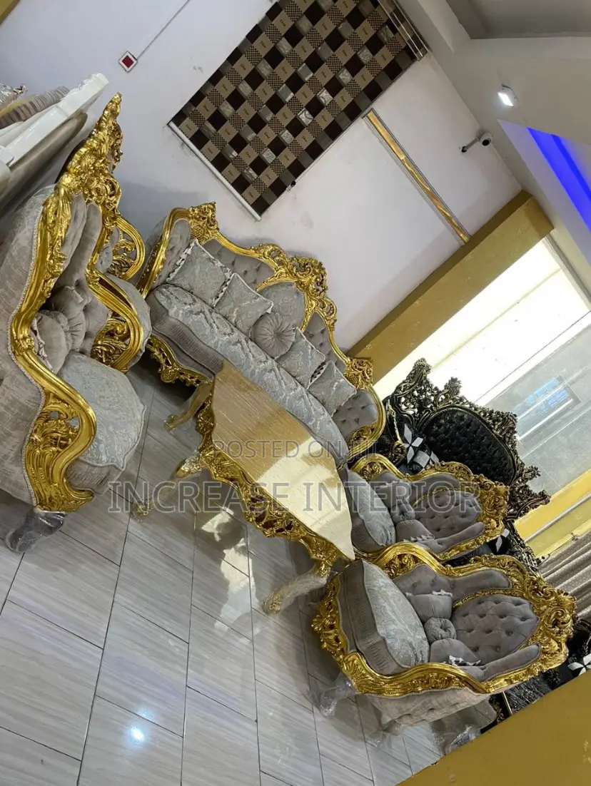 Quality Imported Luxury Classic Royal Sofas Set
