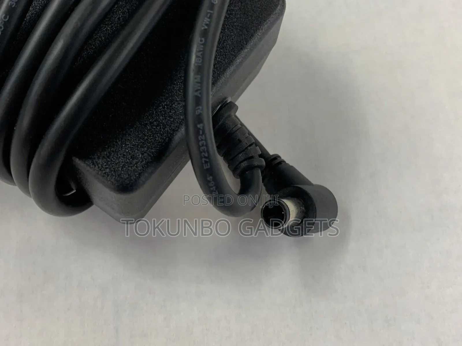 Cisco 48v 1.05a Power Adapter