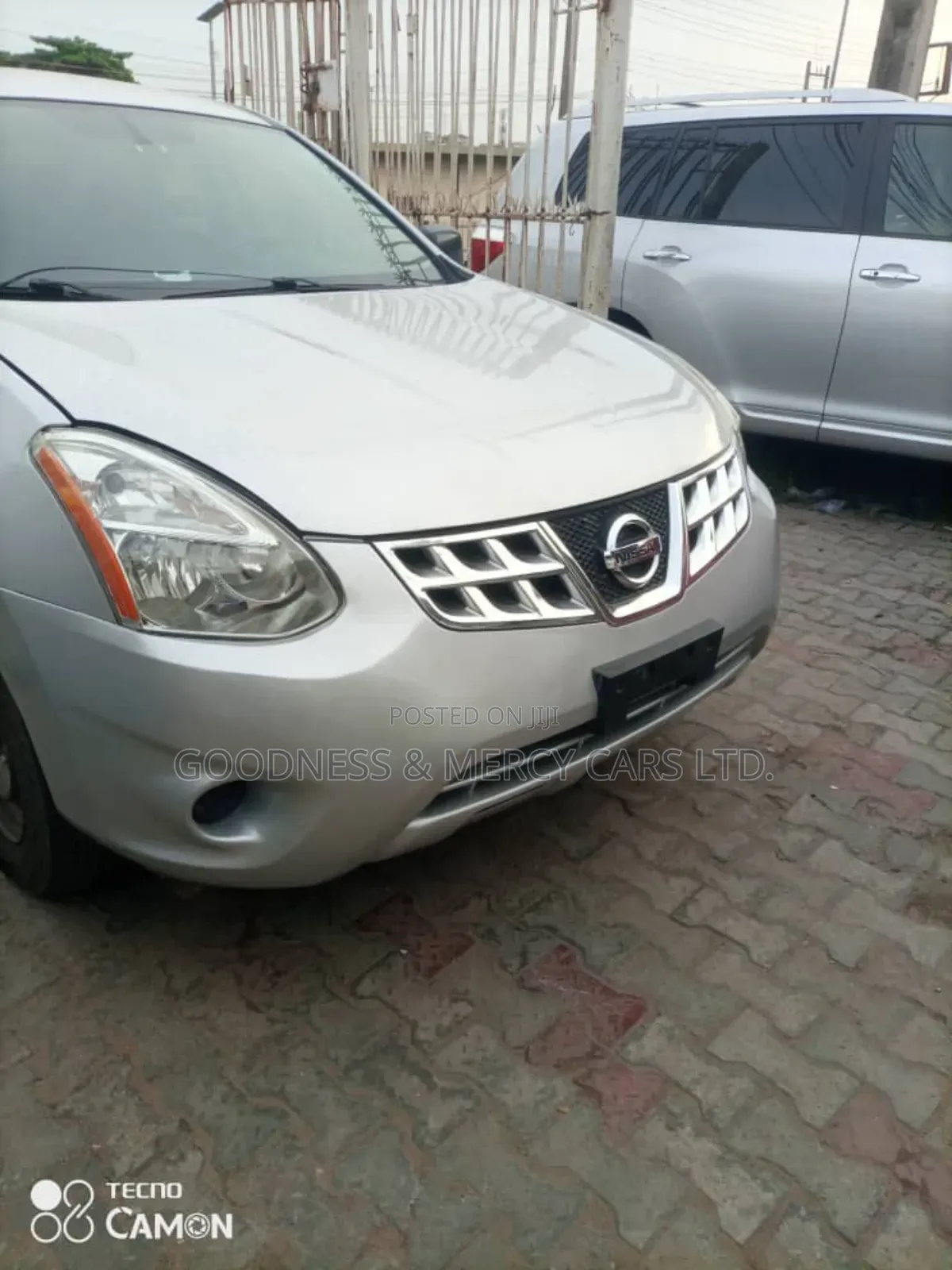 Nissan Rogue SV 2013 Silver