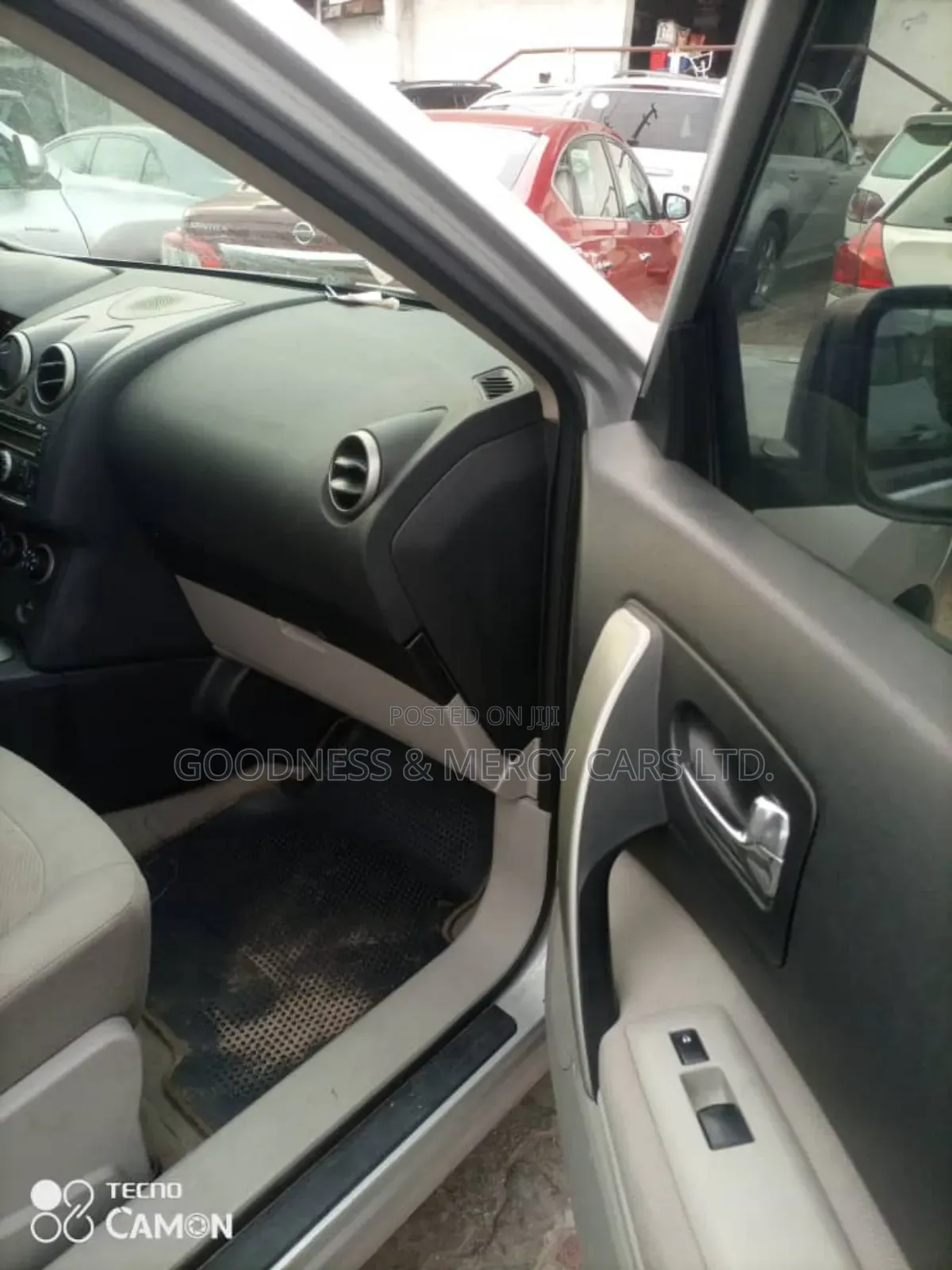 Nissan Rogue SV 2013 Silver