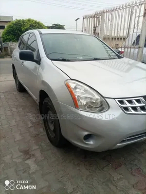 Nissan Rogue SV 2013 Silver