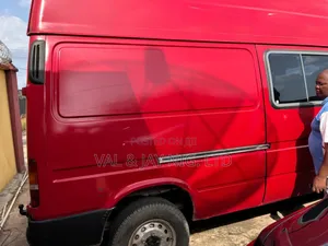 Ford Transit 2004 Red