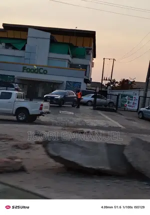 3 Story Building for Sale Opposite DSTV Akala Express Way.