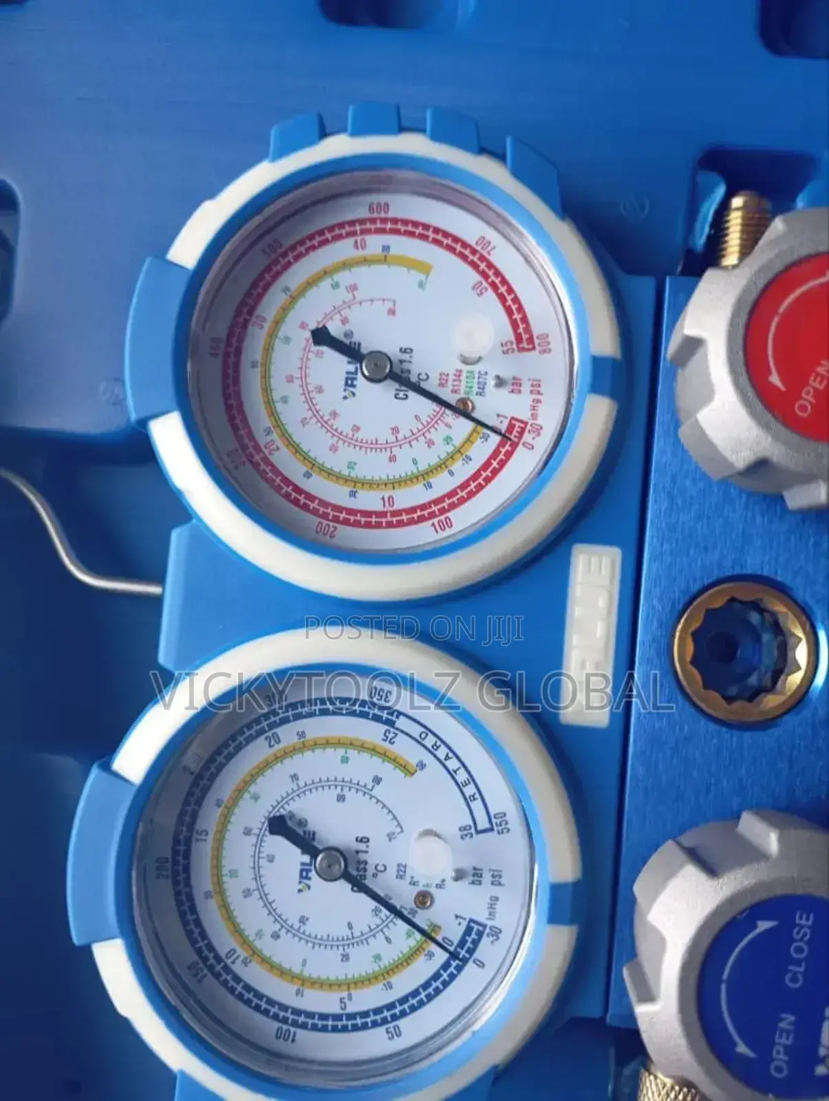 Manifold Gauge