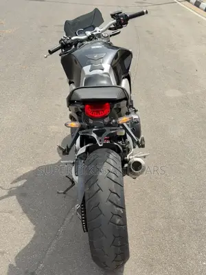 Honda CB 2023 Black