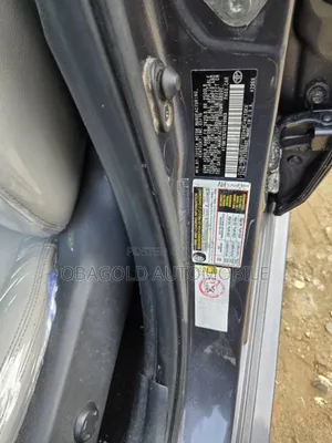 Toyota Avalon XLE FWDSedan (3.6L 6cyl 6A) 2016 Gray