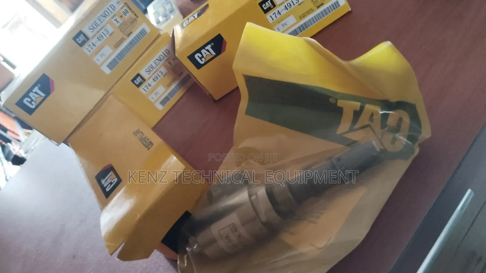 Caterpillar Solonoid Switch