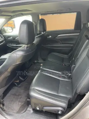 Toyota Highlander Limited Platinum 4x2 V6 (3.5L 6cyl 8A) 2017 Gray