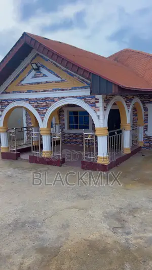 4bdrm Bungalow in Ilala Obalogun, Ife for sale