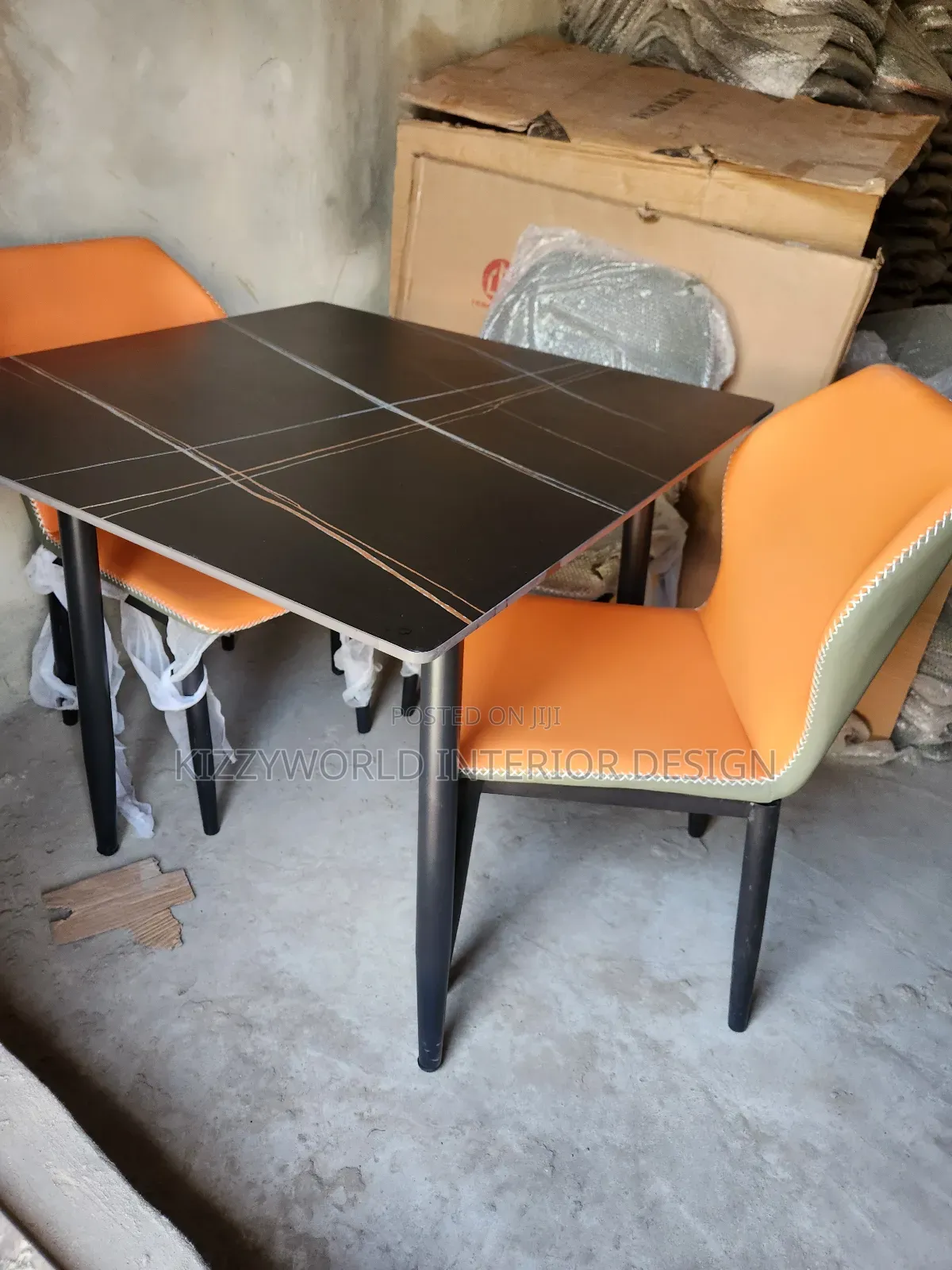 Marble Dining Table With 4 Chairs.