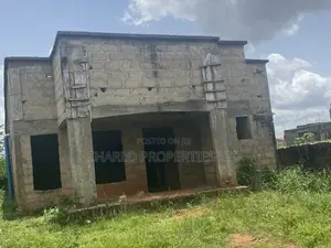 4bdrm Bungalow in Benin City for sale