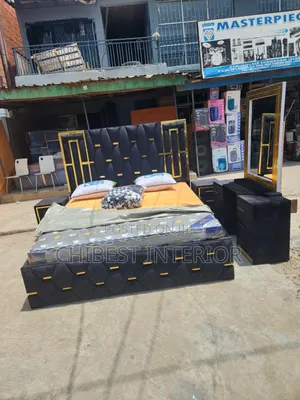 5ft Tall 6by6 Bed With Dressing Mirror and Side Drawers