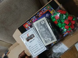 Monopoly: Christmas Vacation Educational Board Game