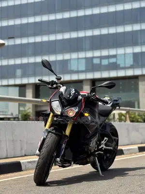 Photo - BMW S 1000 RR 2018 White