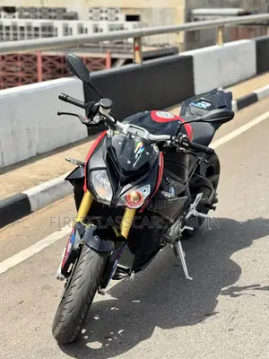 BMW S 1000 RR 2018 White