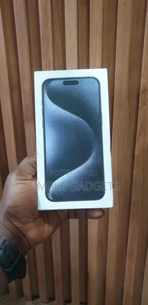 New Apple iPhone 15 Pro 256 GB