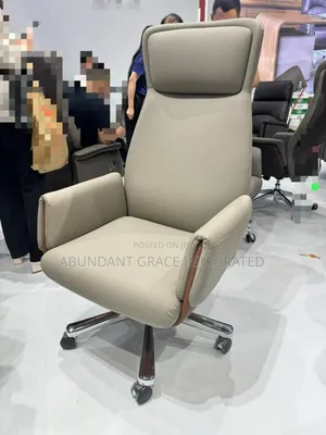 Executive Office Swivel Chair With Headrest.