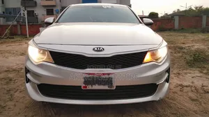 Kia Optima LX 4dr Sedan FWD (2.4L 4cyl 6M) 2017 Silver