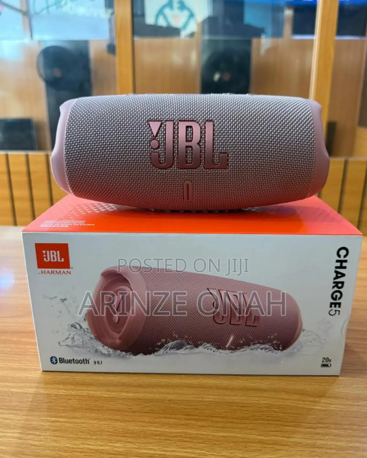 JBL Charge 5