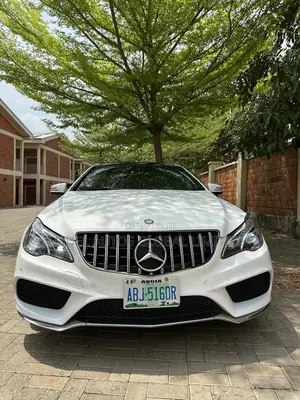 Mercedes-Benz E400 2016 White