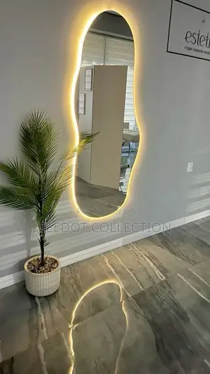 Mirror With Led Lights 2 by 3 Feet