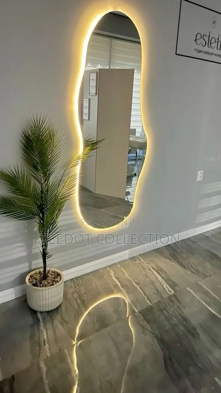 Mirror With Led Lights 2 by 3 Feet