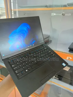 Laptop Dell Latitude 7390 8GB Intel Core I5 SSD 256GB