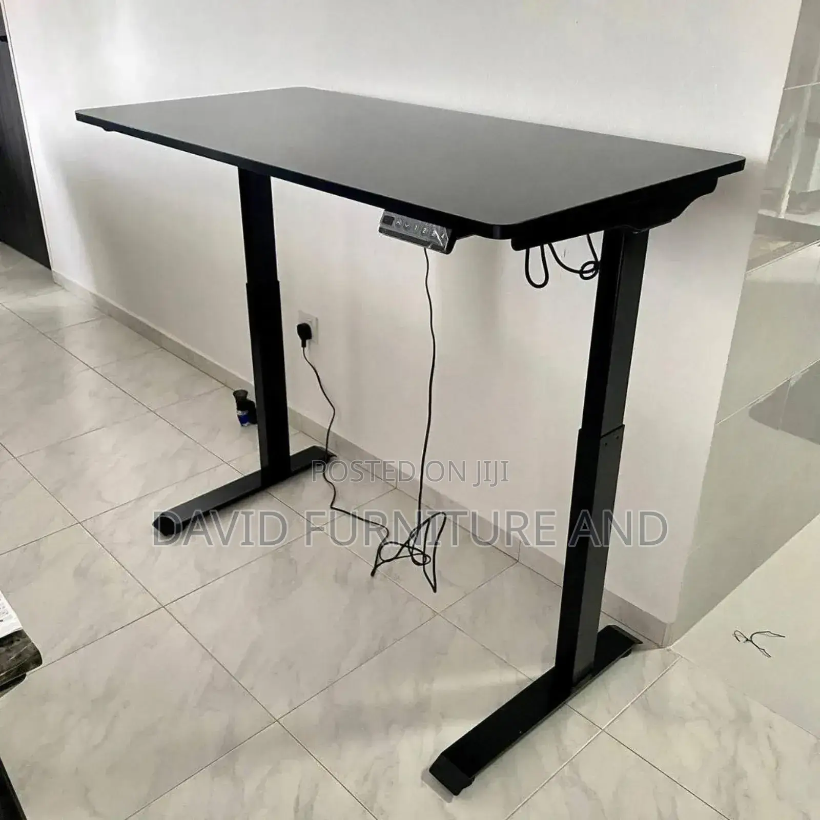 Electric Adjustable Table Black