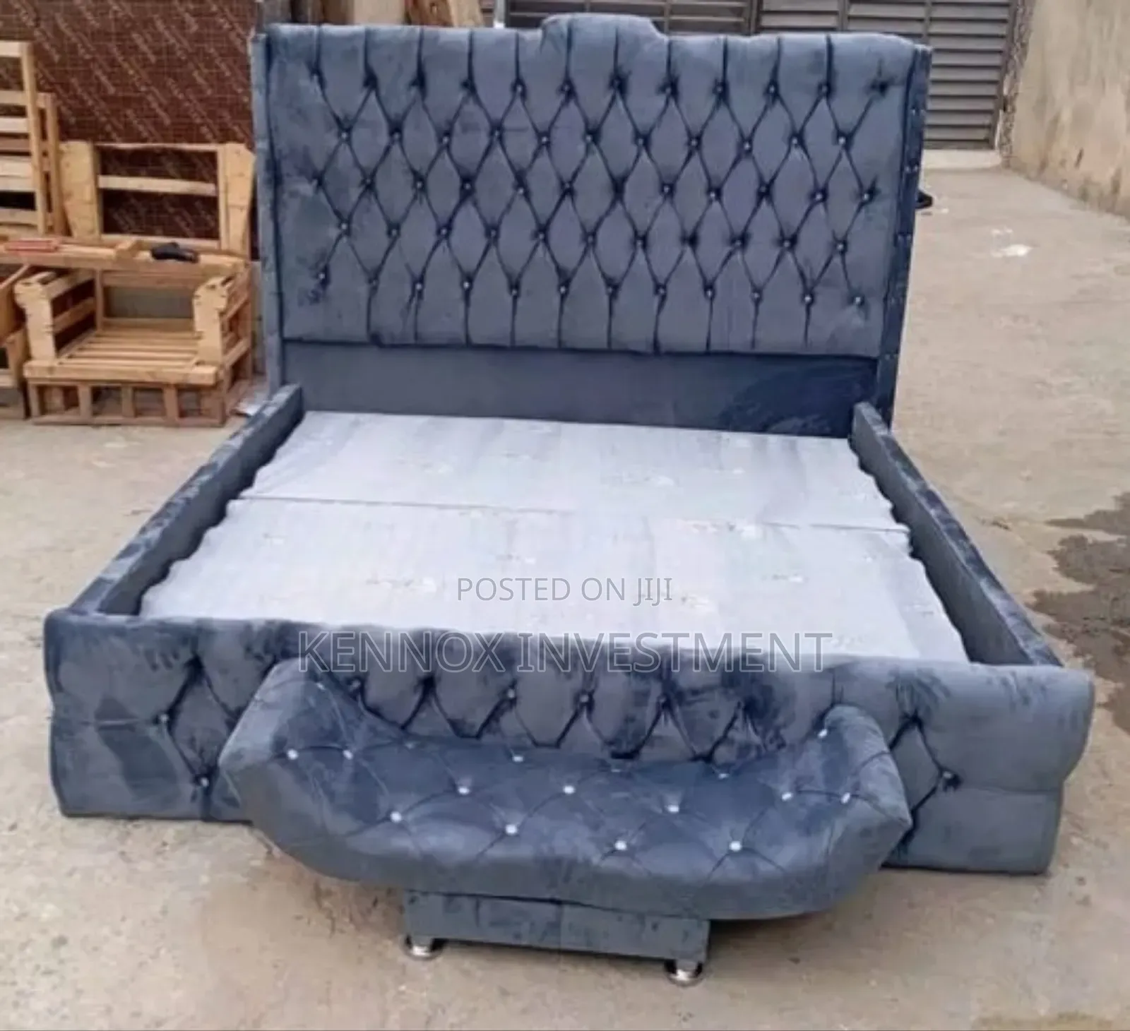 Rectangular Bottom Bed