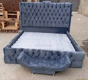 Rectangular Bottom Bed