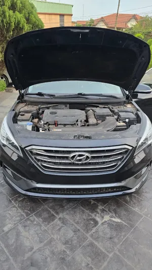 Hyundai Sonata Limited 2.0T 4dr Sedan (2.0L 4cyl Turbo 6A) 2015 Black