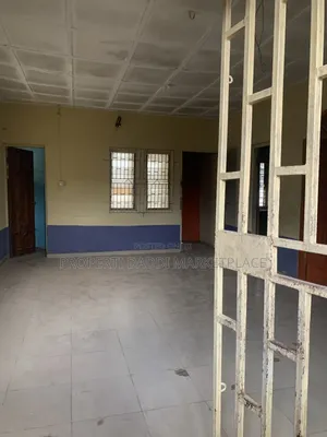 2bdrm Apartment in Ipaja Road for rent