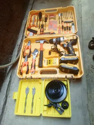 Dewalt Tools Box With Hole Saw