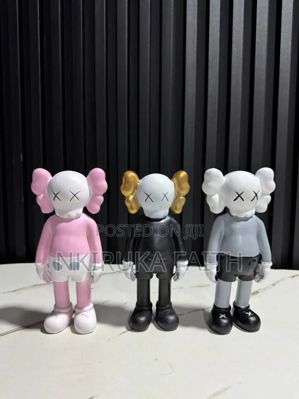 Kaws Deco (Big)