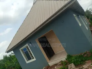 3bdrm Bungalow in Lion Power ,Via, Obafemi-Owode for rent