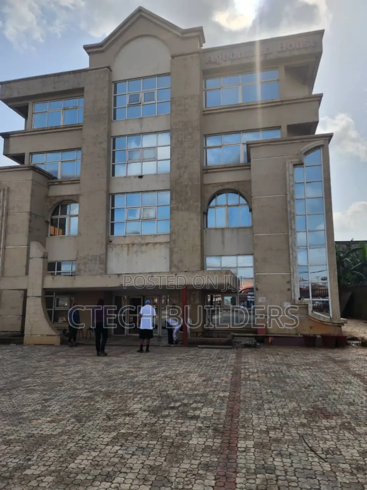 Office Complex for Sale