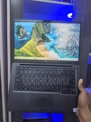 Laptop Dell Latitude 7400 8GB Intel Core I5 SSD 256GB