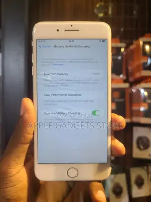 Apple iPhone 8 Plus 64 GB