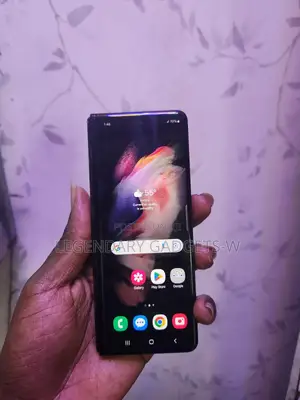 Samsung Galaxy Z Fold 3 256 GB Black
