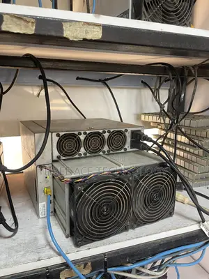 Bitmain Antminer S19