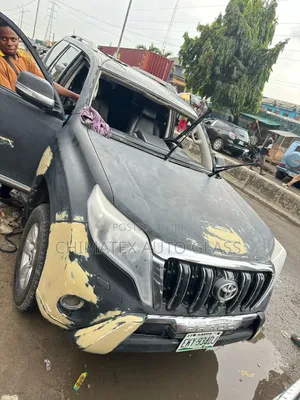Toyota Prado 2014 Windscreen Installation We Deliver Fix
